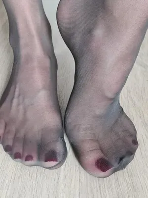 alea_lyra_feet OnlyFans