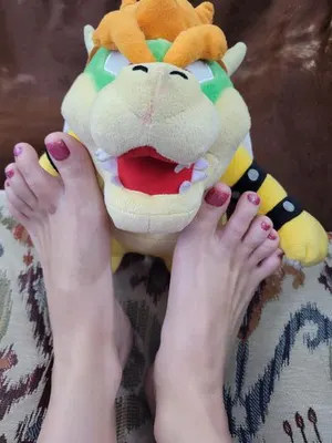 angelicfeet86 OnlyFans
