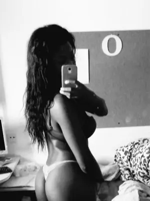 ebonyhairypuss OnlyFans