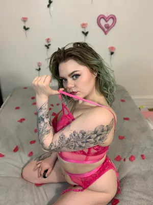 goth.next.door OnlyFans