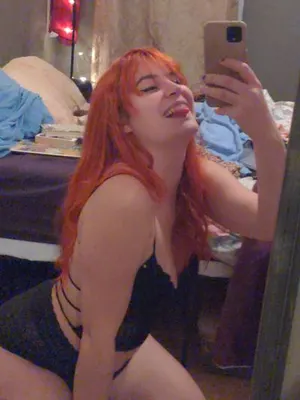 h0rnyhoneyqueen OnlyFans