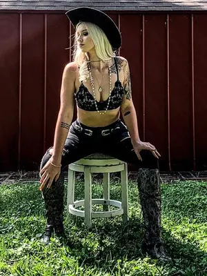madiisinss OnlyFans