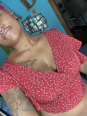 millie_b OnlyFans