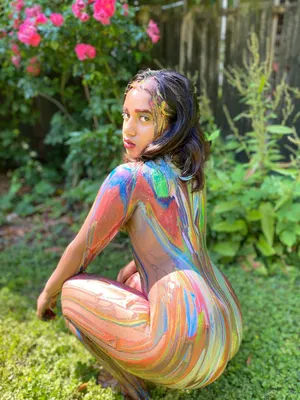 sarinaray OnlyFans