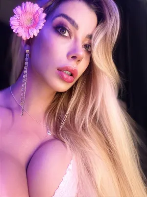 susykarezolly OnlyFans