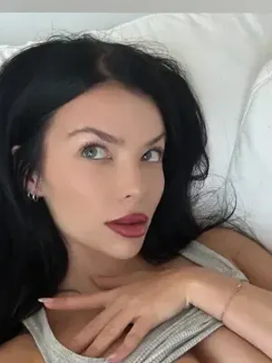 Chanel OnlyFans profile photo