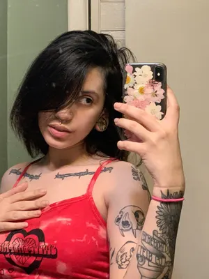 indifferentbrat OnlyFans