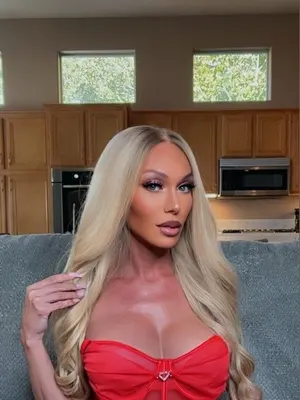 themiaisabella OnlyFans