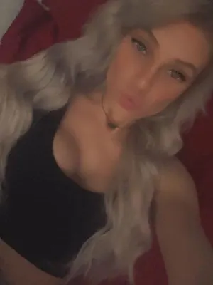 xblondxbarbiex OnlyFans